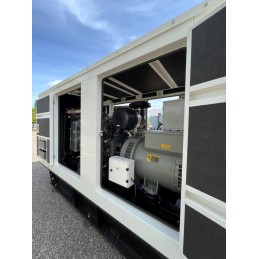 250 kVA IVECO Diesel Generator 400V 1500 RPM